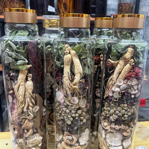 18君子泡酒原材料