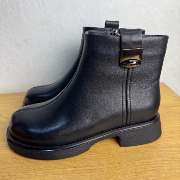 头层羊皮加绒英伦风低跟圆头粗跟厚底短靴女士百搭超软瘦瘦靴