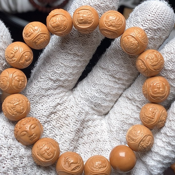 福利猴头手串雕刻