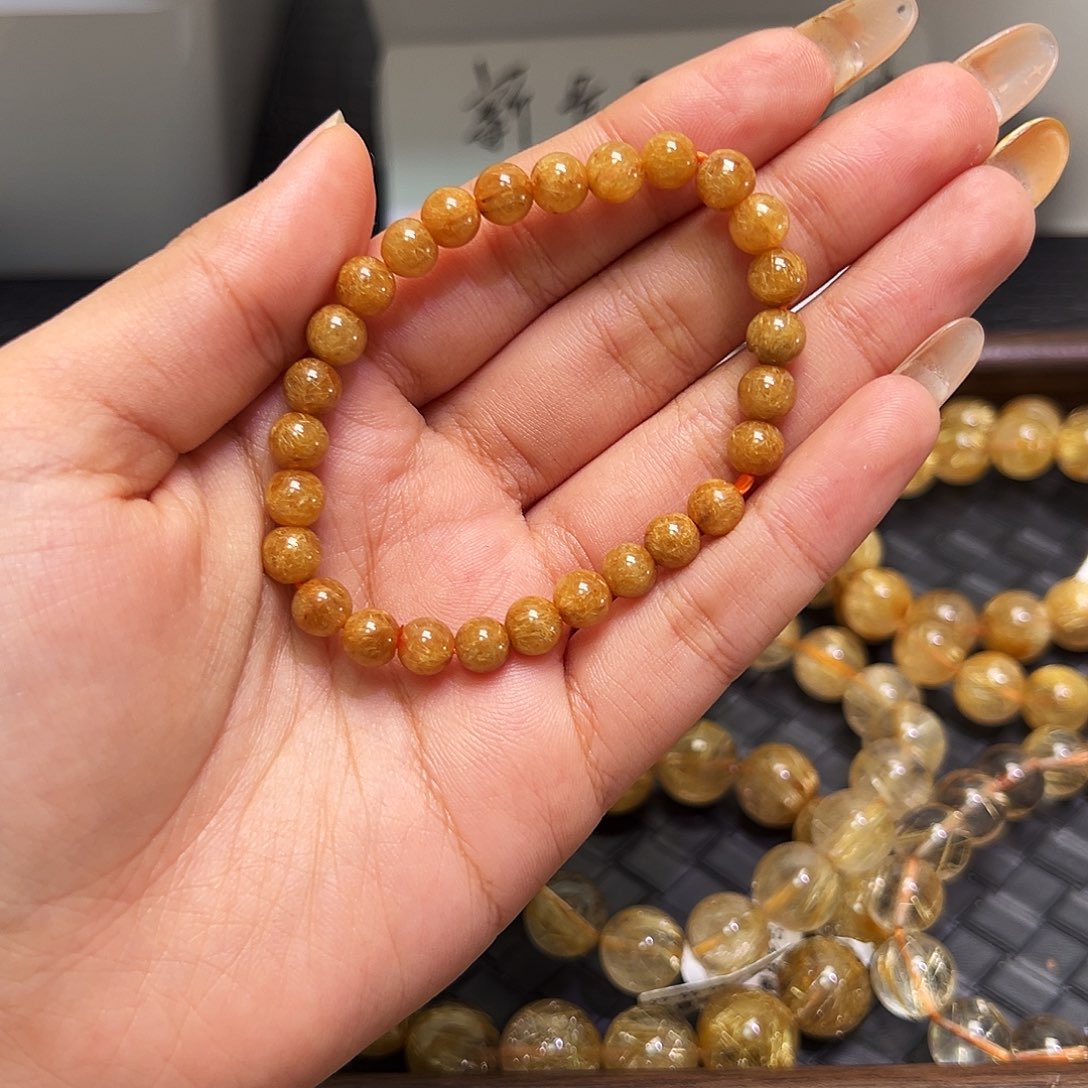 哈***a水晶手串未镶嵌天然金发晶