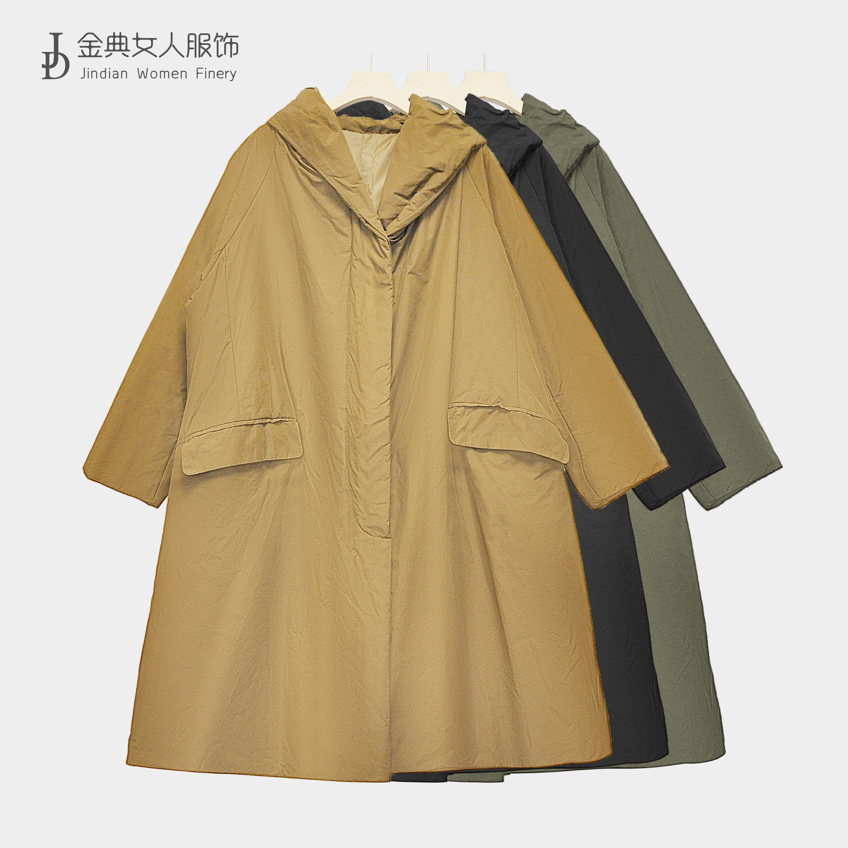 【金典女人服饰】连帽四粒扣纯色双兜棉服  冬季女棉服9211