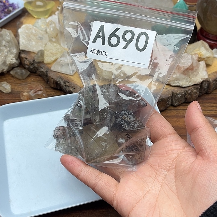 A****珠宝半成品水晶未镶嵌默认微瑕