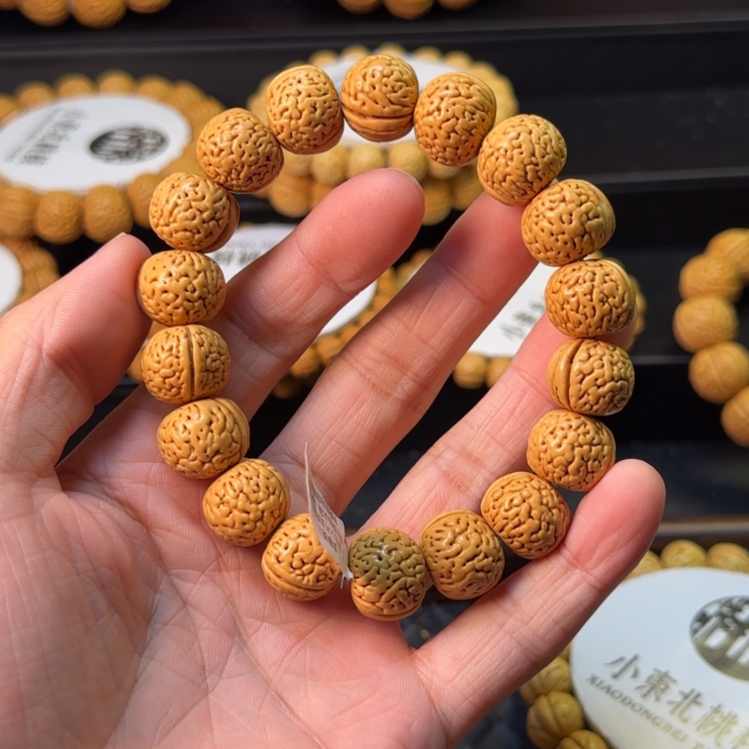 在***_桃核手串精品盘锦3号 不退不换