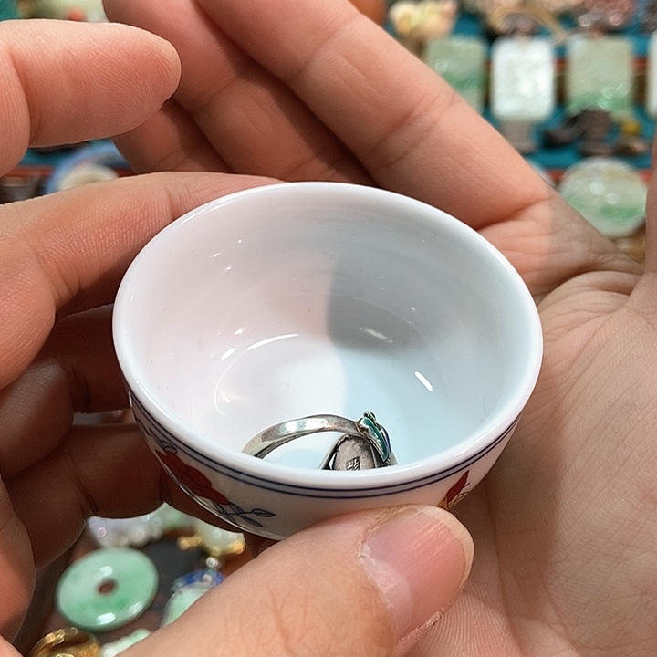 温**闪购商品一对一讲解