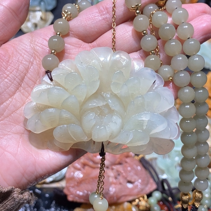 岫玉毛衣链未镶嵌