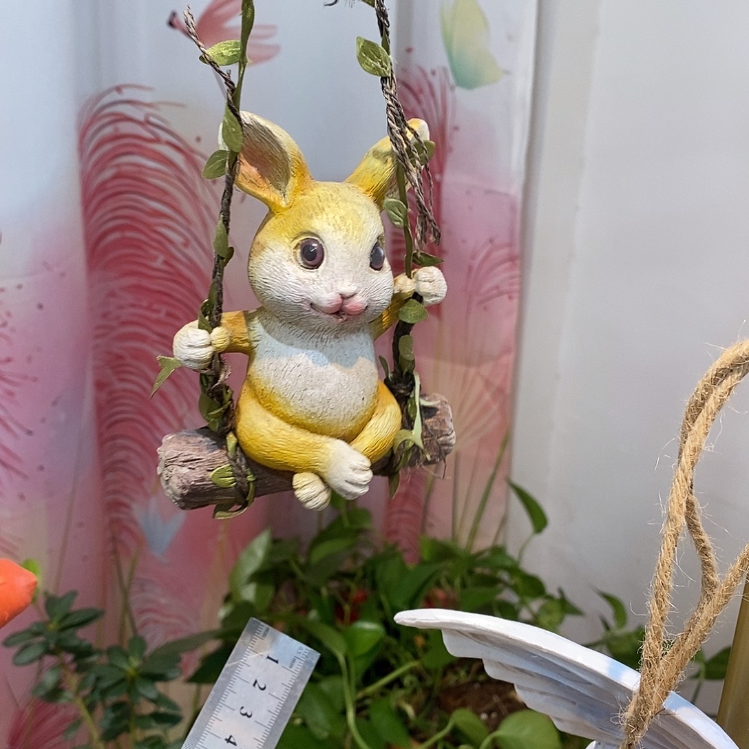 有机玻璃秋千兔子