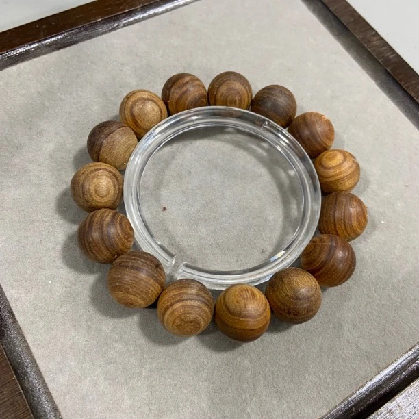 B788老山黑肉横纹 卡1.5cm圆珠单圈手串