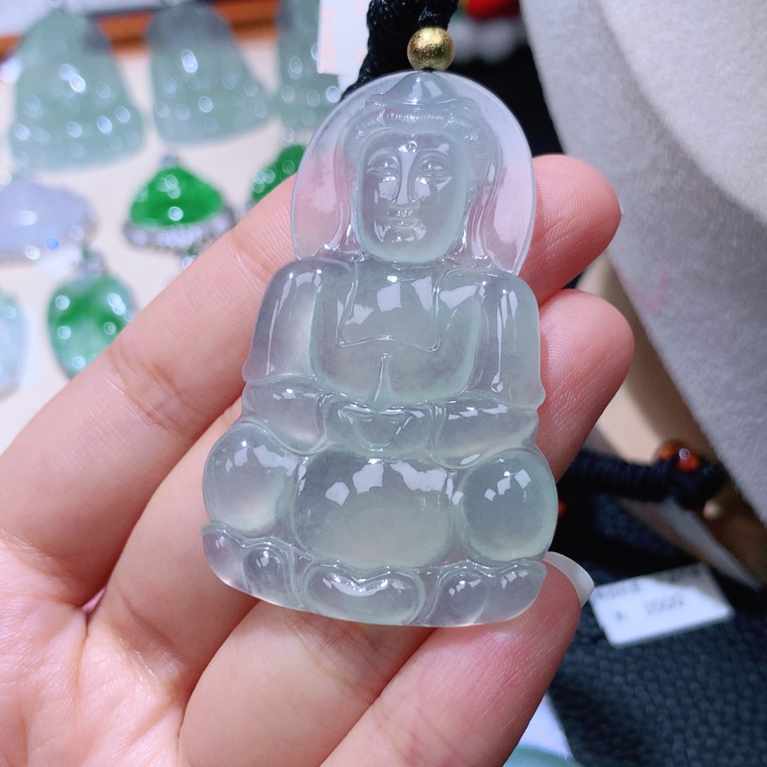 颈饰未镶嵌翡翠观音57.7*36.5*6