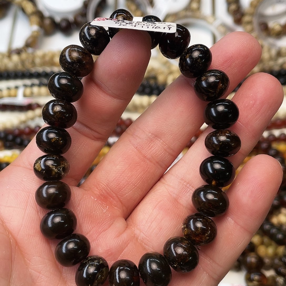 琥珀未镶嵌裸石十一90600