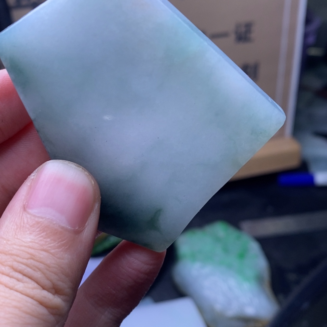 定制翡翠未镶嵌              
