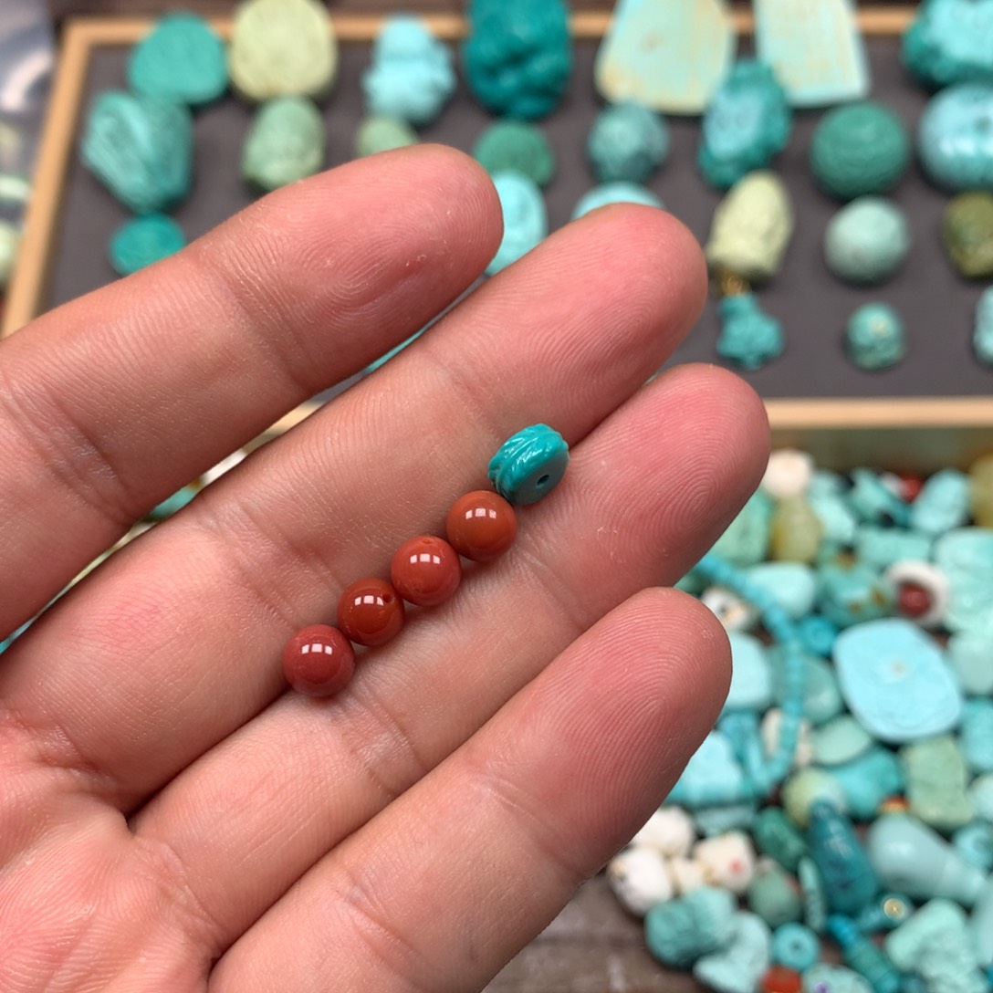南红玛瑙雕刻未镶嵌