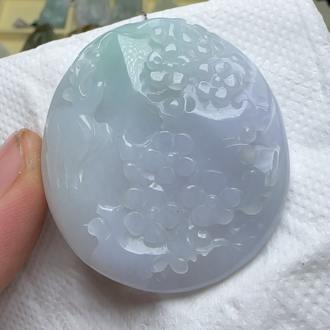 战***0翡翠未镶嵌颈饰翡翠