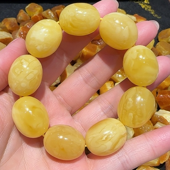 定制琥珀未镶嵌蜜蜡