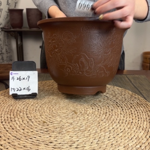 紫砂花盆紫玉金砂大金钟牡丹刻绘0969