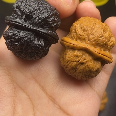 文玩核桃把件39尺饕餮