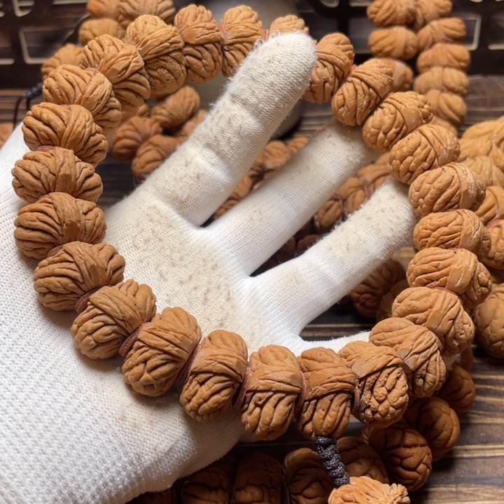 通***啊桃核手串五爪手持232513