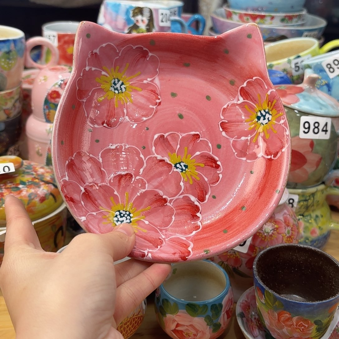 瓷片兔兔好可爱呀打