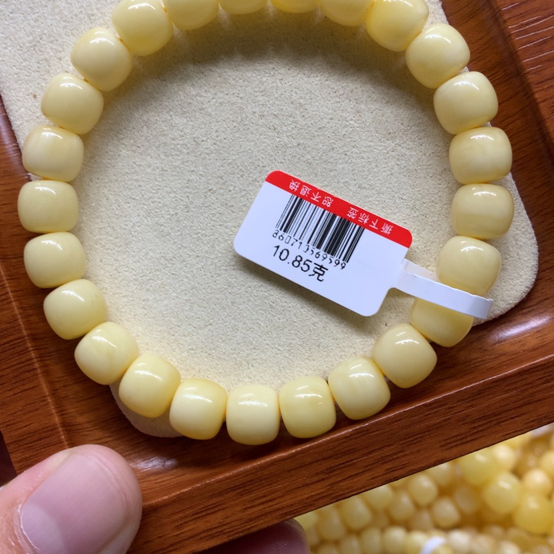 捅***任蜜蜡未镶嵌手链蜜蜡