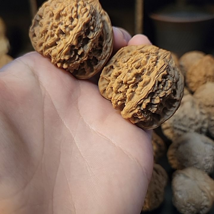 文玩核桃吊坠42满天星