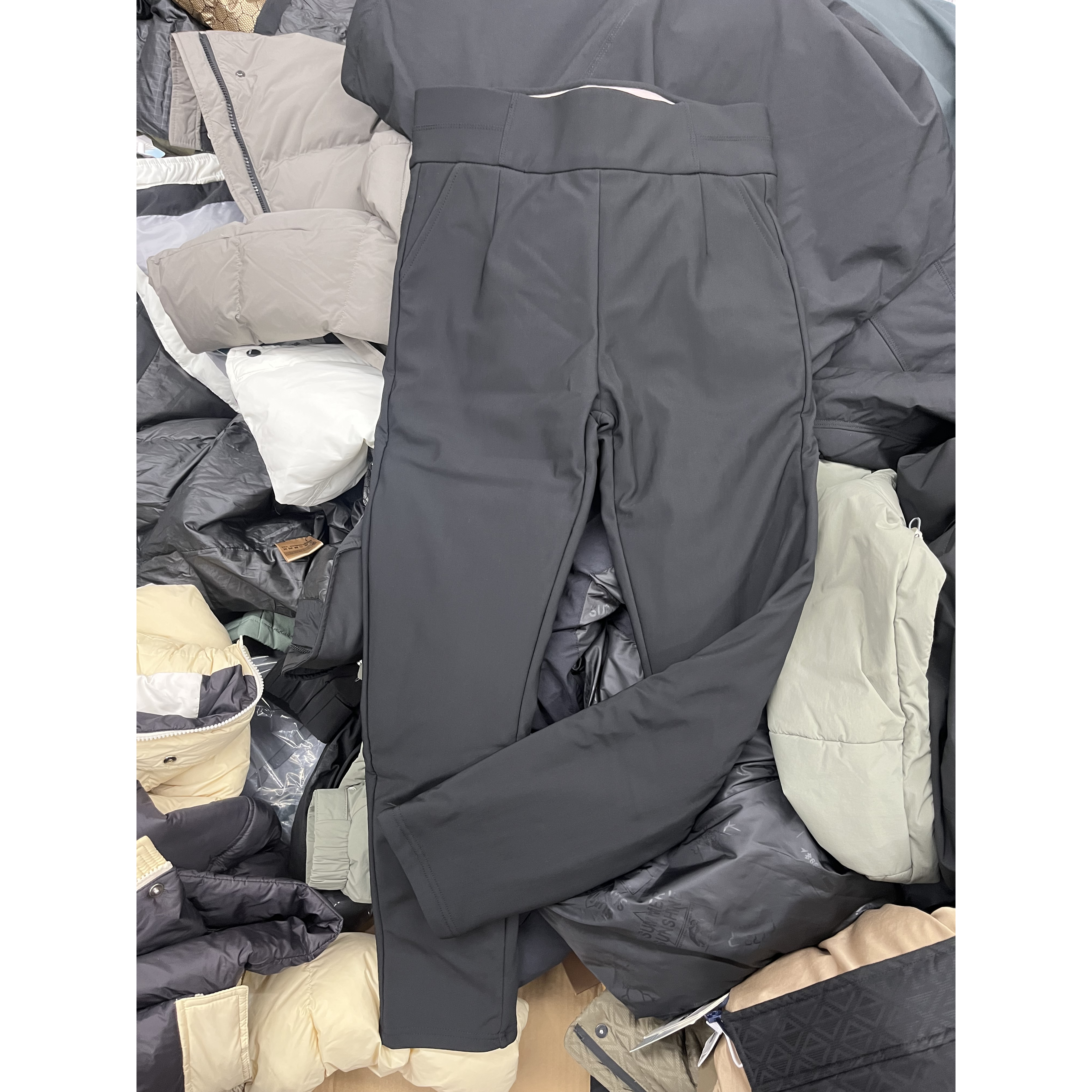 016 女款 时尚潮流轻奢情侣裤