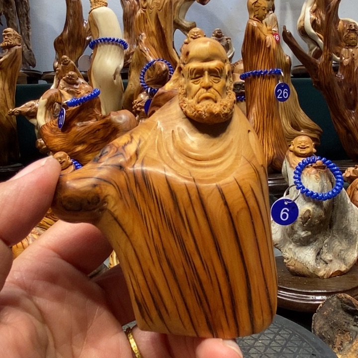 柏木（崖柏）崖柏摆件这一家