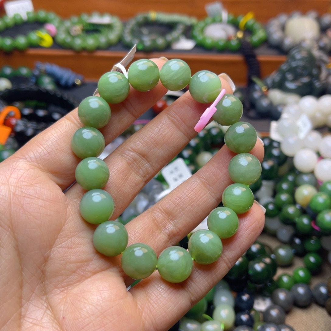 和田玉未镶嵌手链