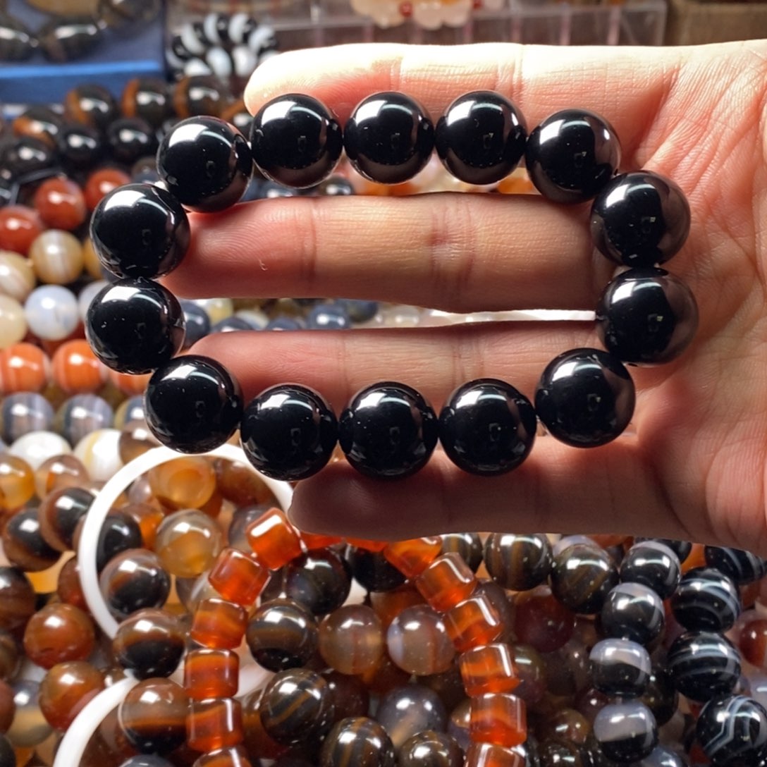 余***教玛瑙/玉髓未镶嵌手链