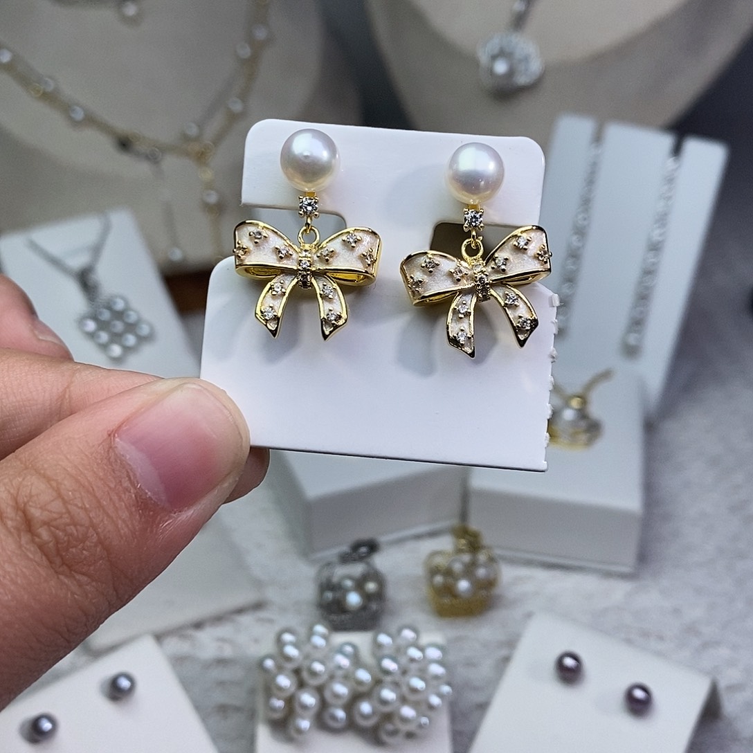 银S925镶嵌耳饰淡水珍珠