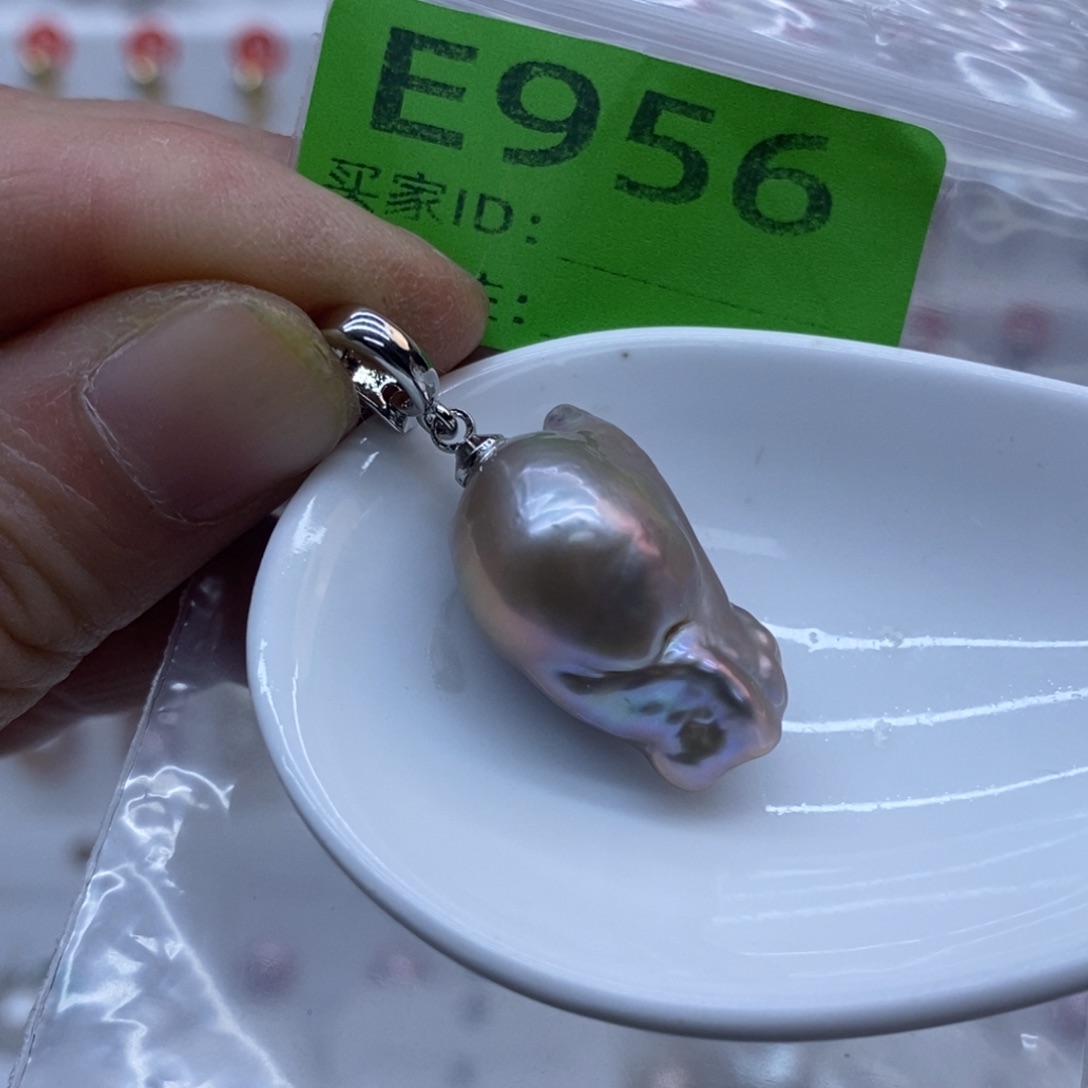 颈饰未镶嵌淡水珍珠