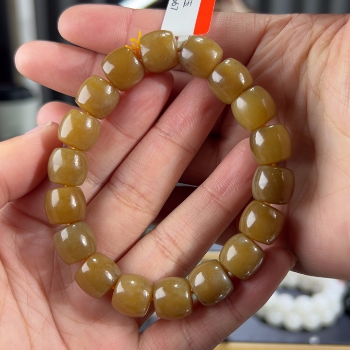 和田玉手串未镶嵌新疆且末全糖卡12直切