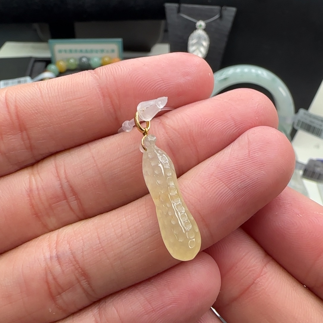 翡翠18K金镶嵌挂件翡翠吊坠