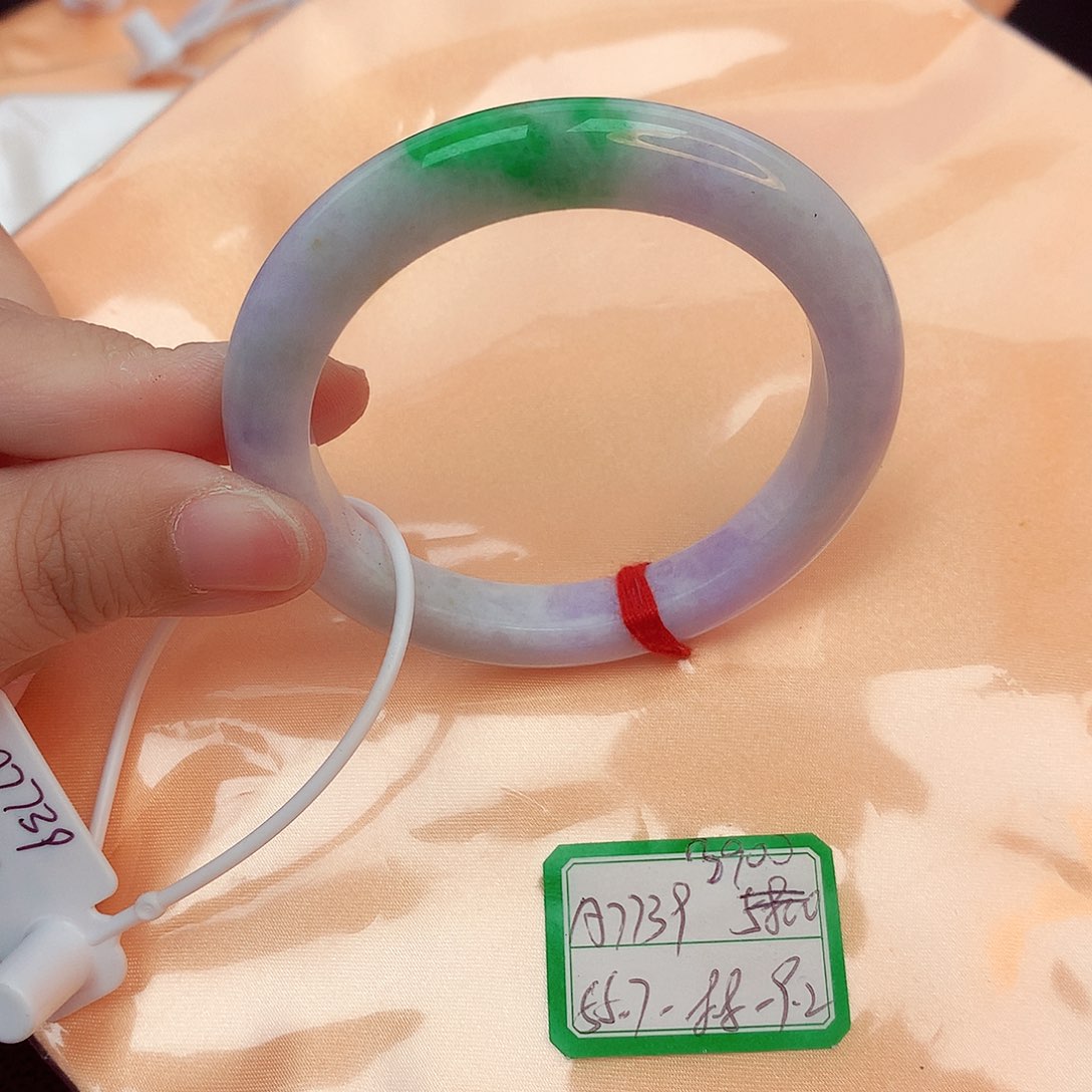 翡翠手镯未镶嵌天然缅甸翡翠A货