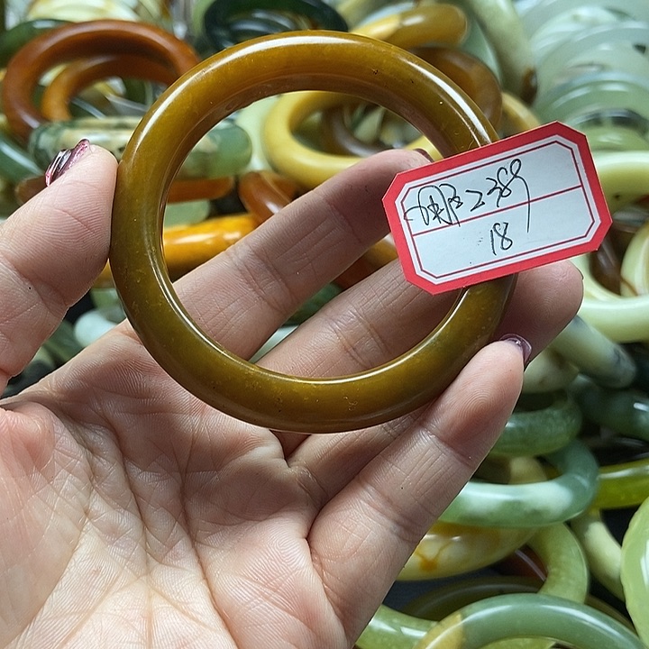 蛇纹石玉手镯未镶嵌用****9