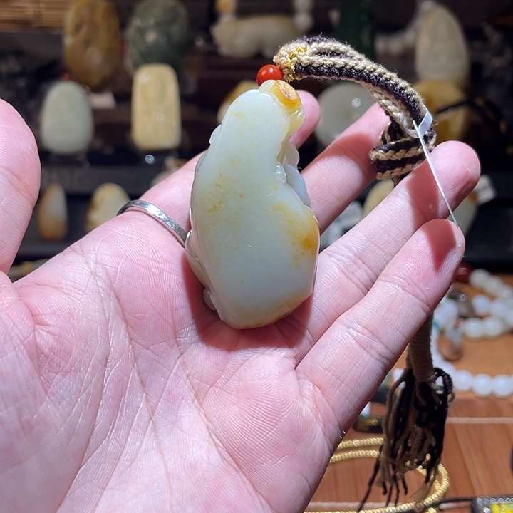 颈饰未镶嵌和田玉1212貔貅