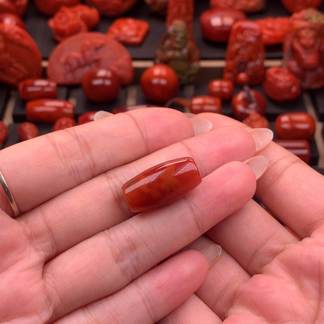 南红玛瑙川料筒珠11.5mm未镶嵌