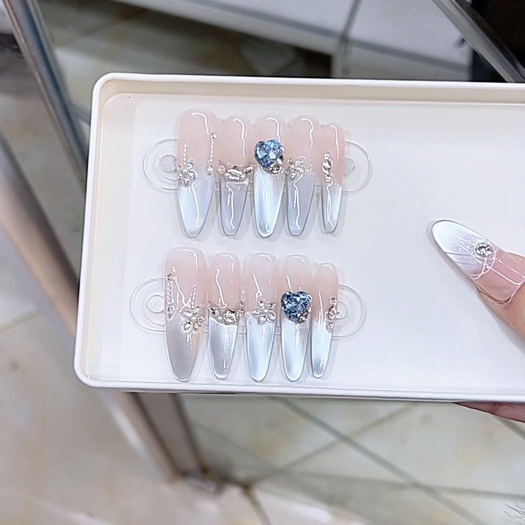3000 NAIL “蓝莓果酱”设计师高定原创纯手工高级感猫眼显白穿戴甲