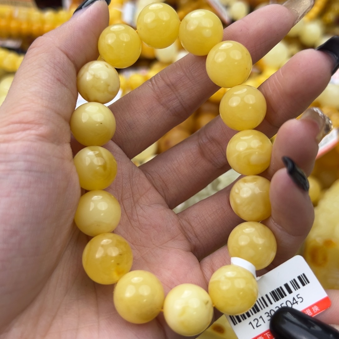 琥珀珠宝奇石未镶嵌