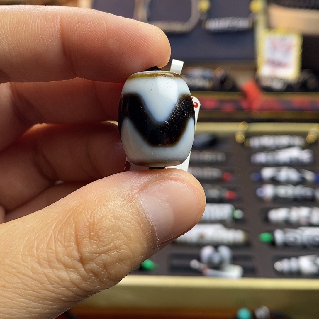 玛瑙/玉髓颈饰未镶嵌赵*东