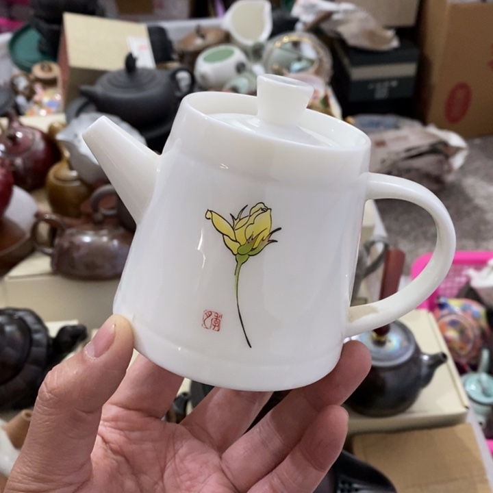 陶瓷艺术品及陶瓷制品