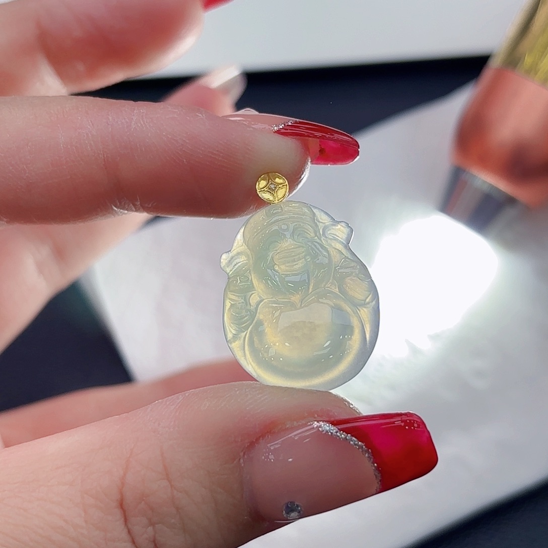 翡翠颈饰18K金镶嵌财神爷