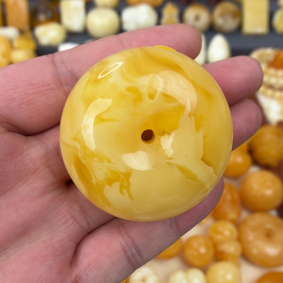 蜜蜡未镶嵌吊坠(不含链)