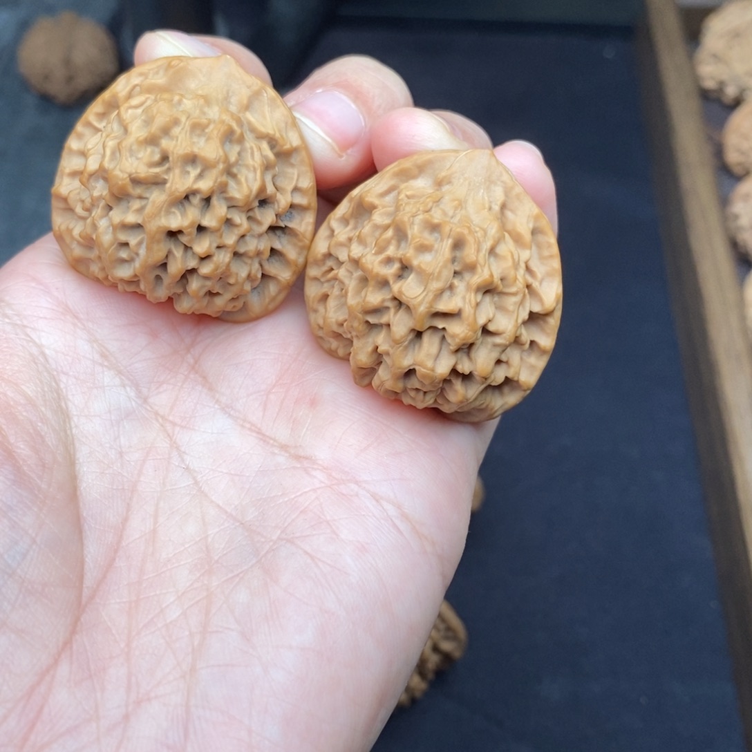 把件文玩核桃秦闷