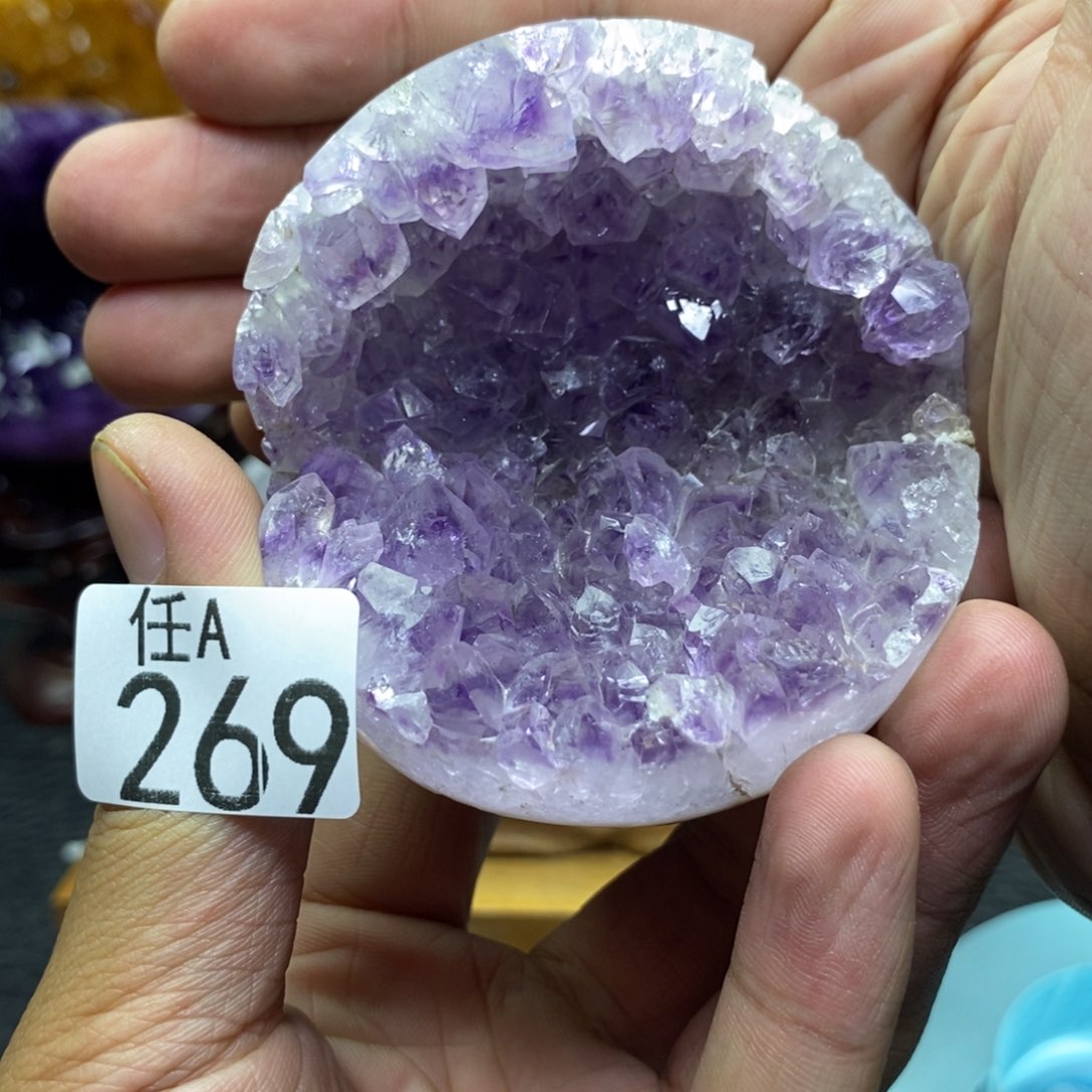 水晶大型摆件（非配饰）未镶嵌