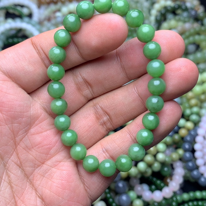 和田玉未镶嵌手串碧玉 粉绿色调