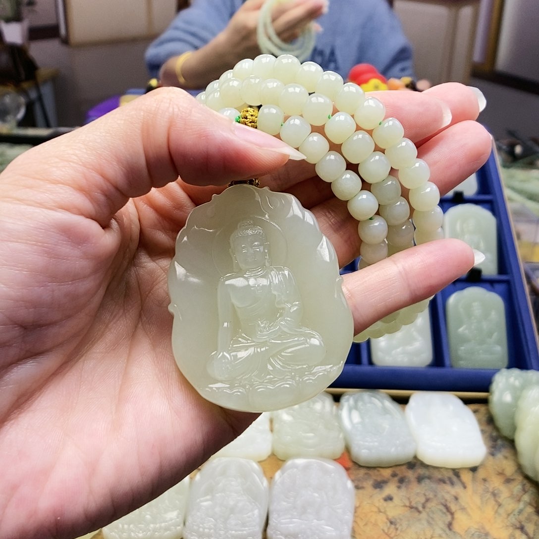 和田玉颈饰未镶嵌囍