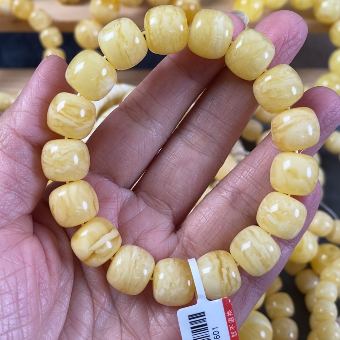 蜜蜡裸石未镶嵌13满蜡虎皮