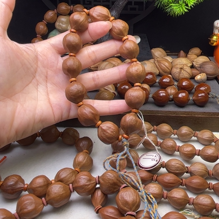 幸***爷手串/手链橄榄核1.8*2.1原皮蒜头铁核