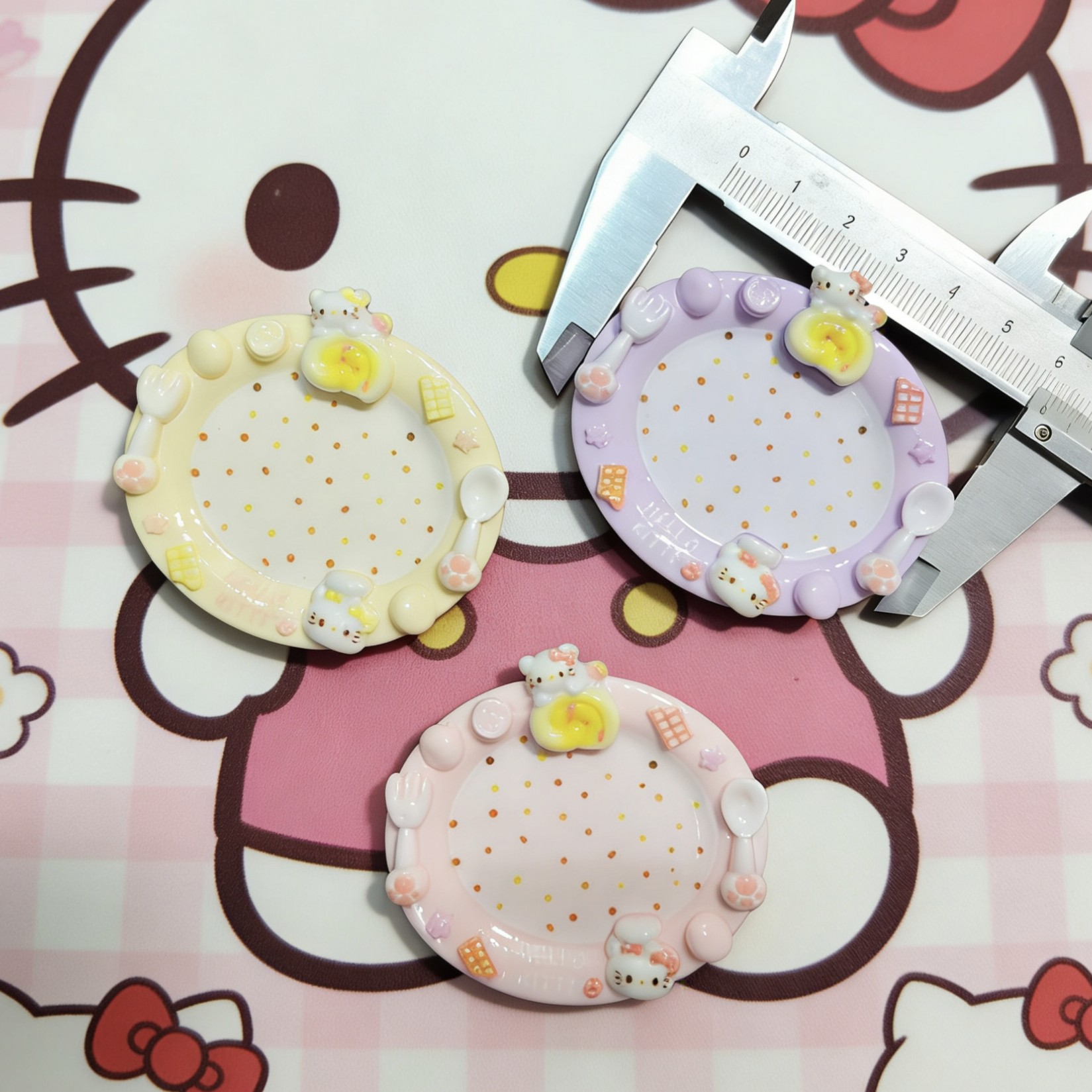 【饭饭定制】创意树脂仿真配件树脂摆件  kt瑞士卷盘子（大号）