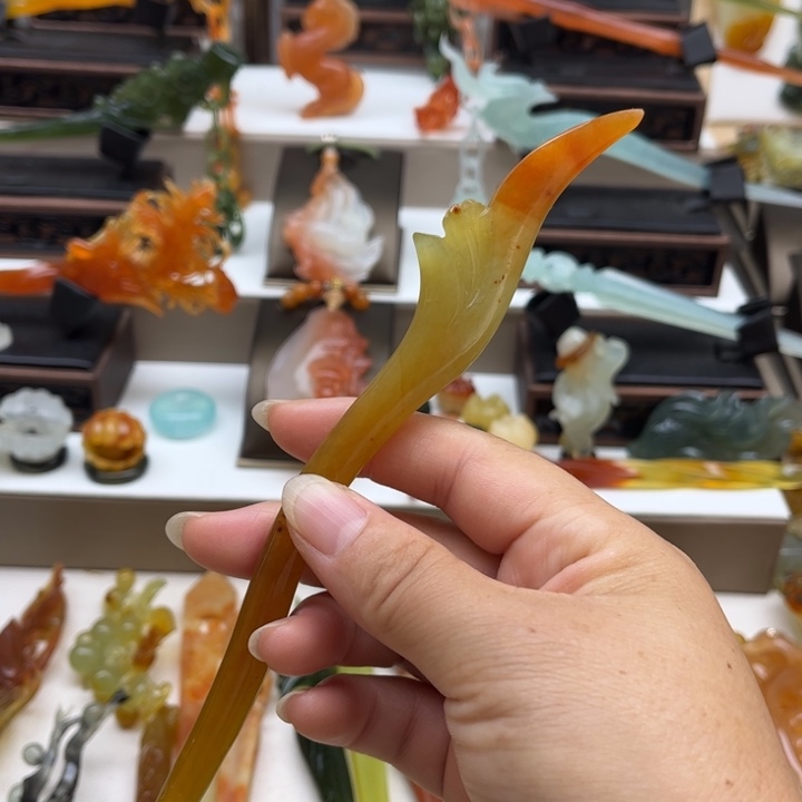蛇纹石玉未镶嵌岫玉发簪
