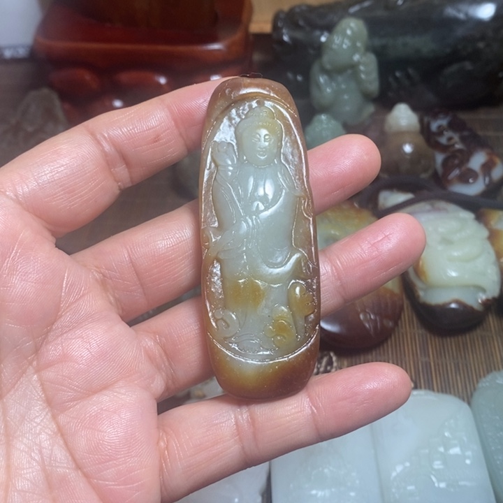 和田玉未镶嵌挂件建*